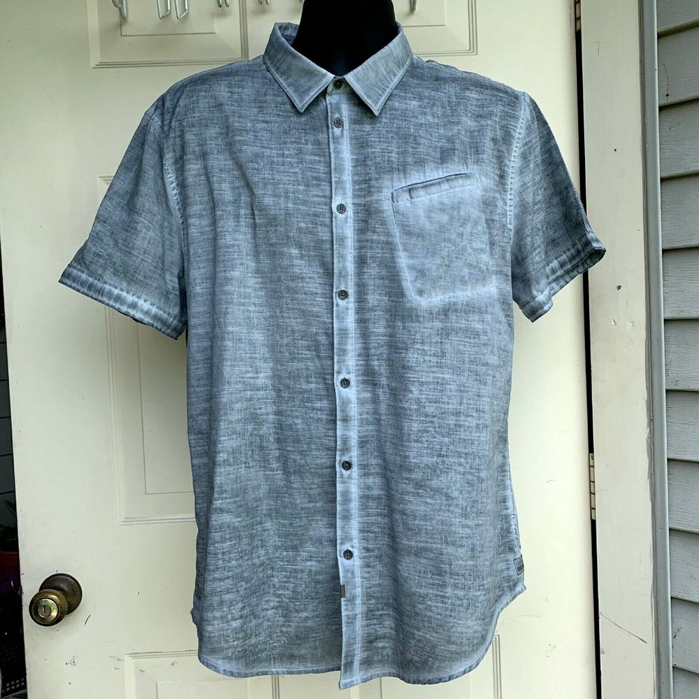Calvin Klein Jeans 100% cotton slim style short sleeve shirt size L